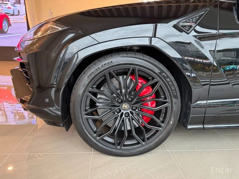 Lamborghini urus