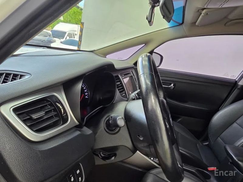 Kia Carens