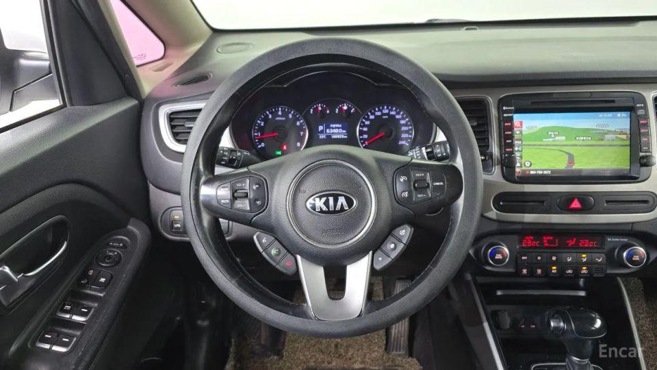 Kia Carens