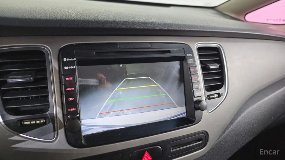 Kia Carens