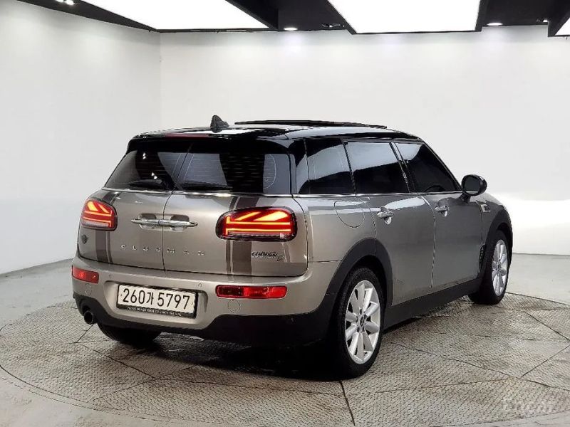 Mini clubman