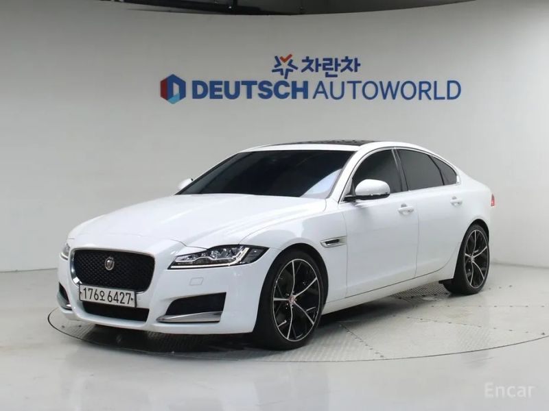 Jaguar xf