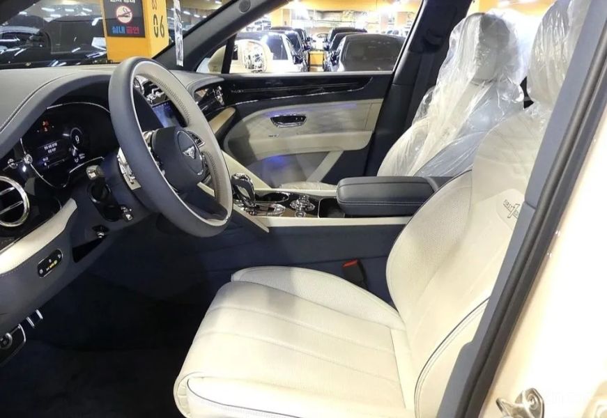 Bentley Bentayga