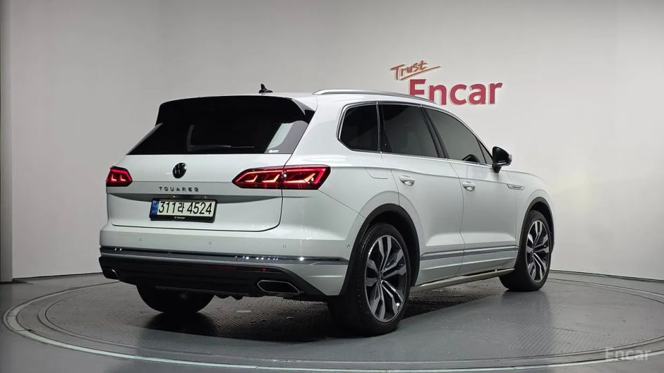 Volkswagen Touareg