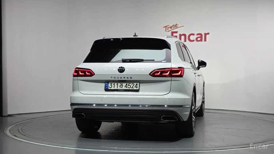 Volkswagen Touareg