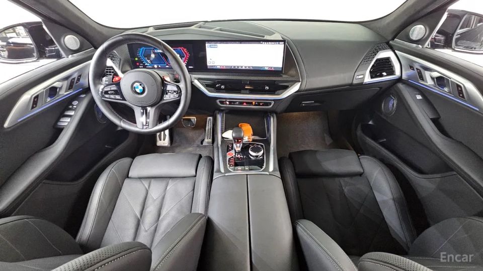 BMW XM