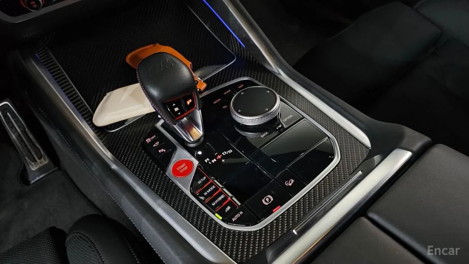 BMW XM