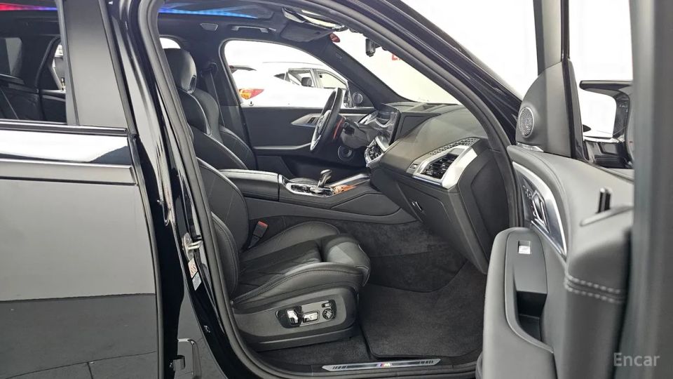 BMW XM