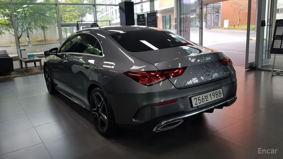 Mercedes-Benz CLA-Class