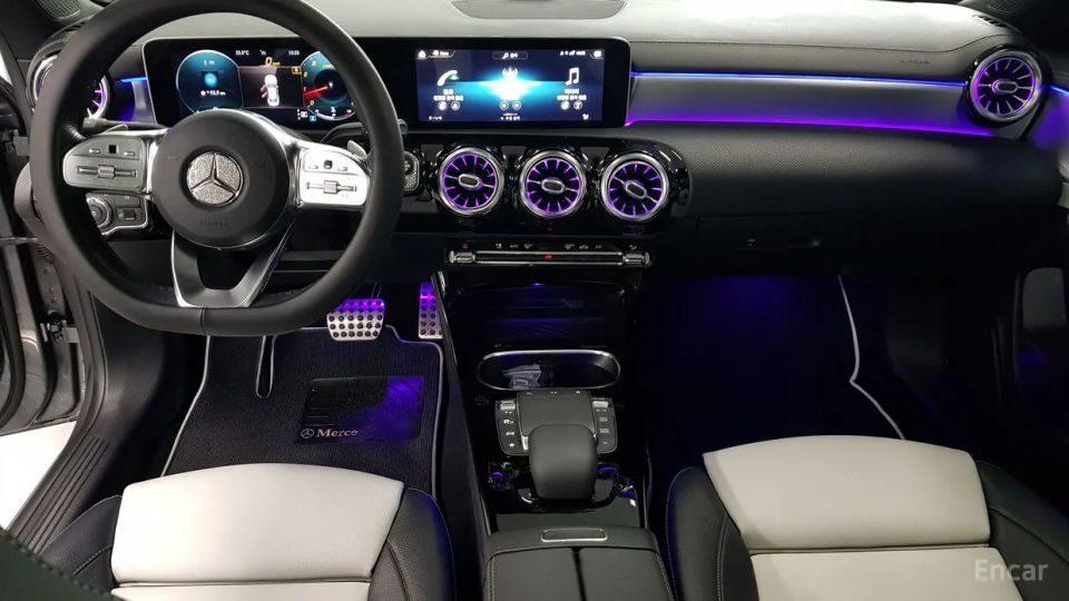 Mercedes-Benz CLA-Class