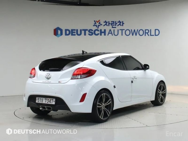 Hyundai Veloster