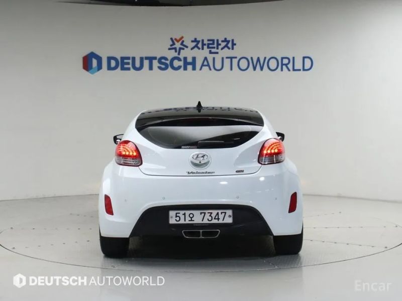 Hyundai Veloster