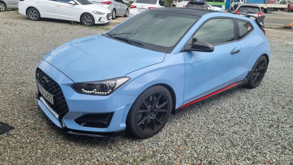 Hyundai Veloster