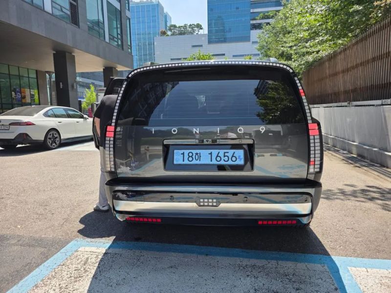 Hyundai Ioniq9