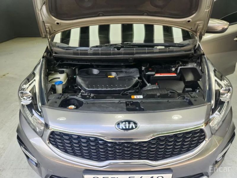 Kia Carens