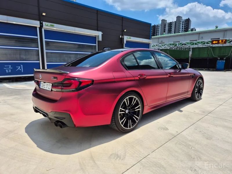 BMW M5