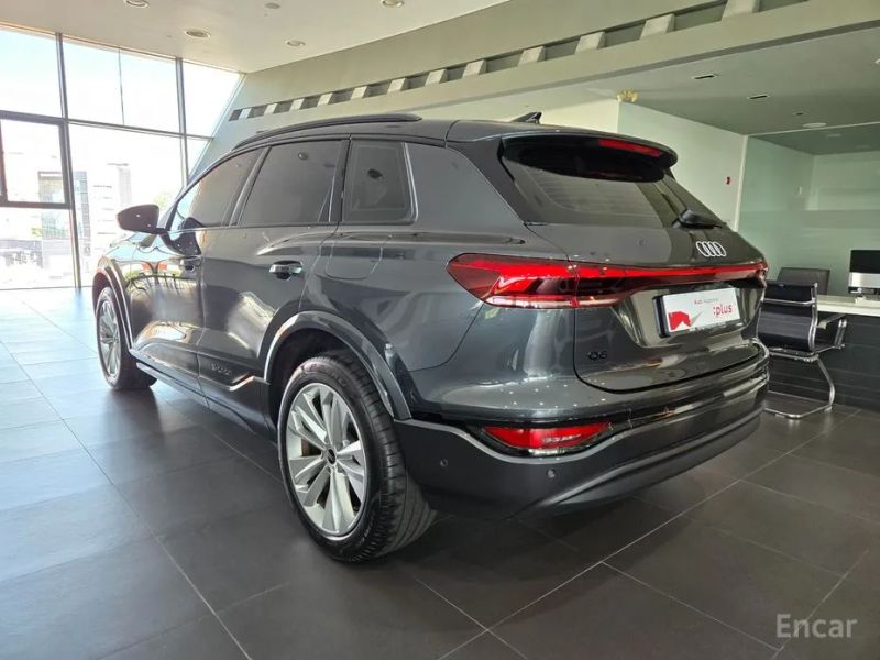 Audi Q6 e-tron