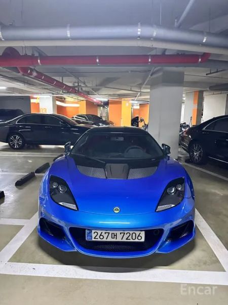 Lotus Evora