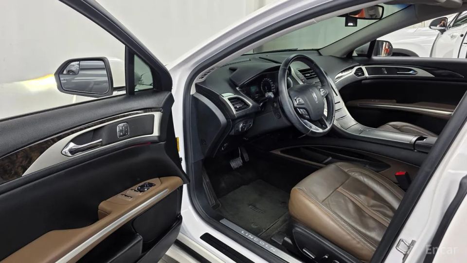Lincoln MKZ