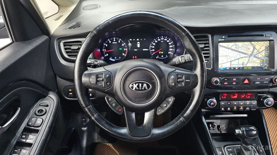 Kia Carens