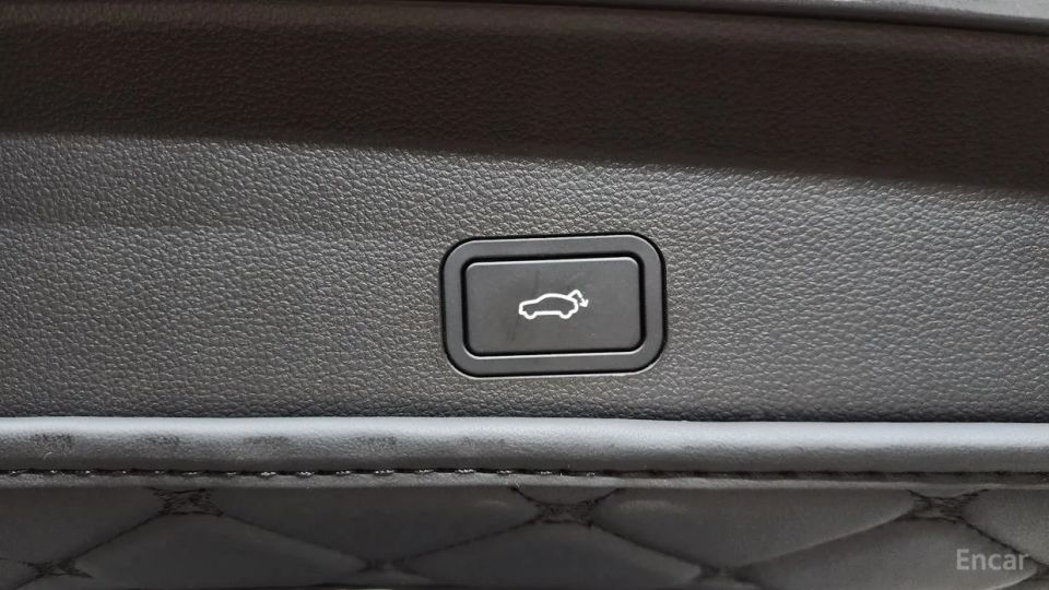 Renault-KoreaSamsung Grand Koleos