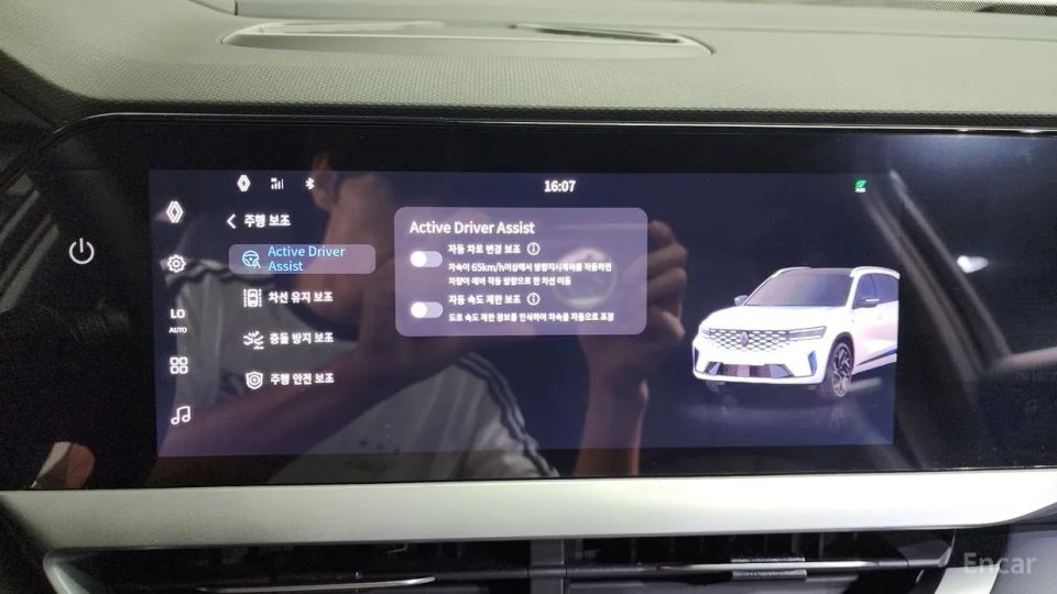 Renault-KoreaSamsung Grand Koleos