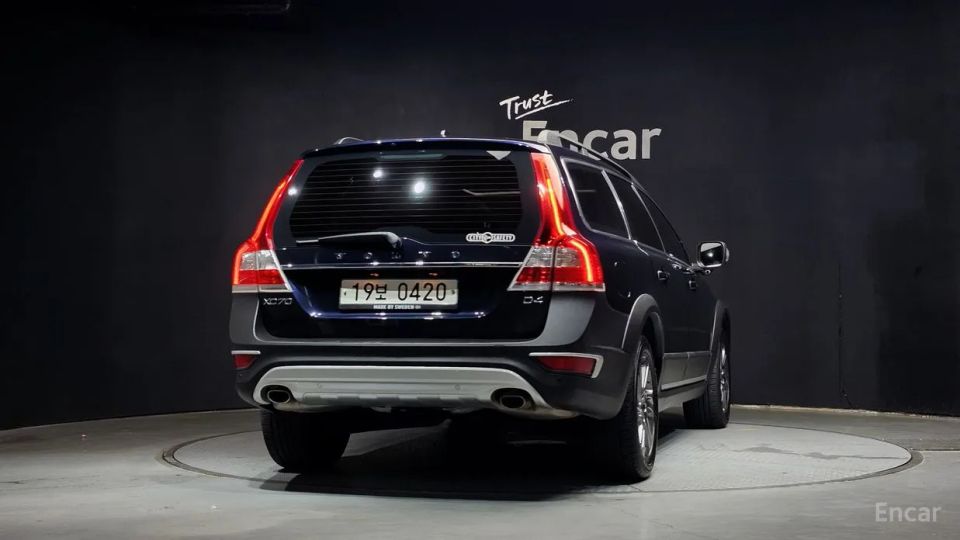 Volvo XC70
