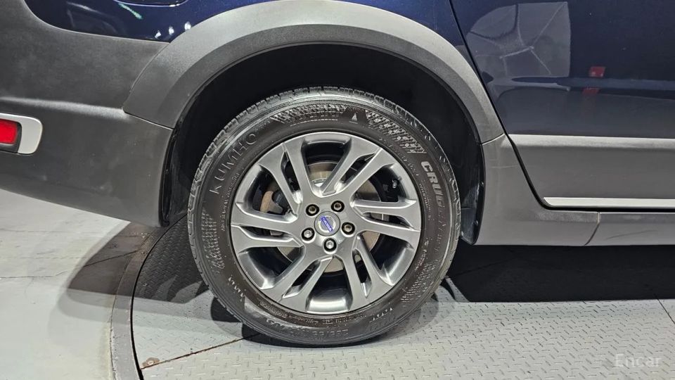 Volvo XC70