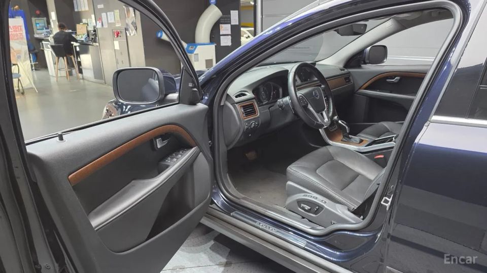 Volvo XC70
