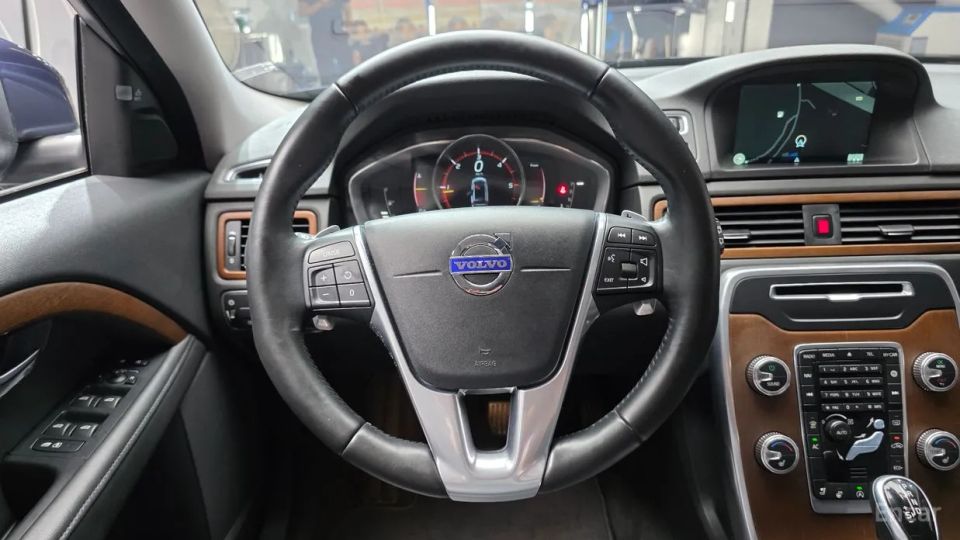 Volvo XC70