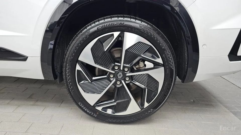 Renault-KoreaSamsung Grand Koleos
