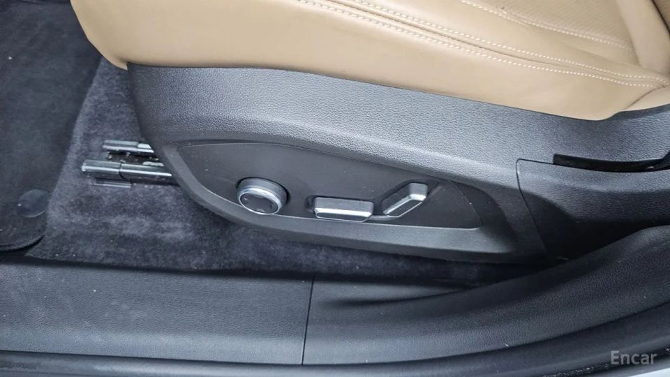 Renault-KoreaSamsung Grand Koleos