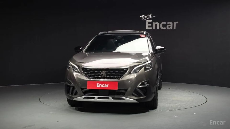 Peugeot 5008