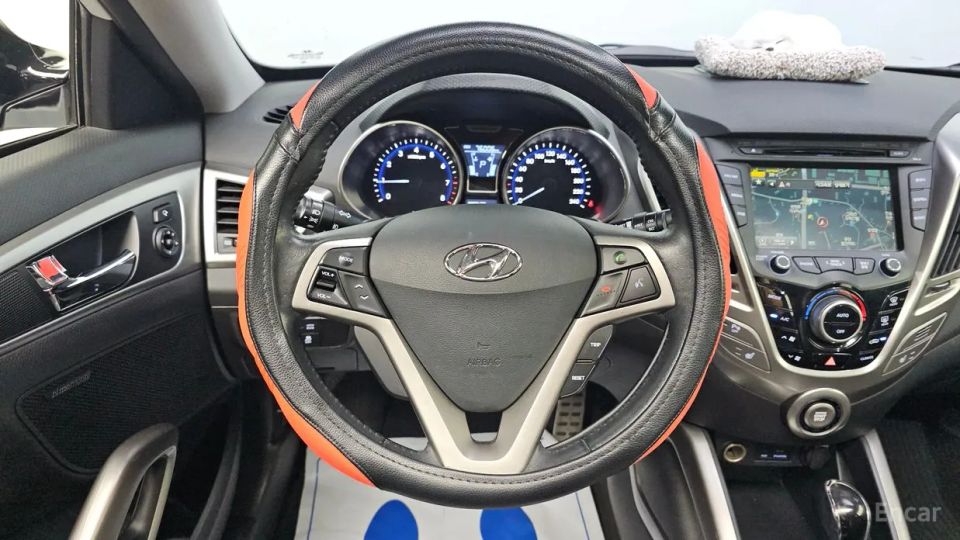 Hyundai Veloster