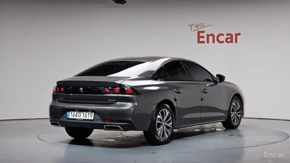 Peugeot 508