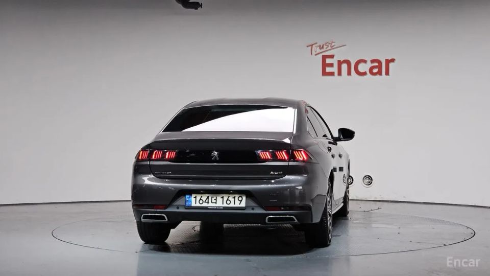 Peugeot 508