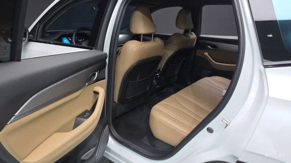 Renault-KoreaSamsung Grand Koleos