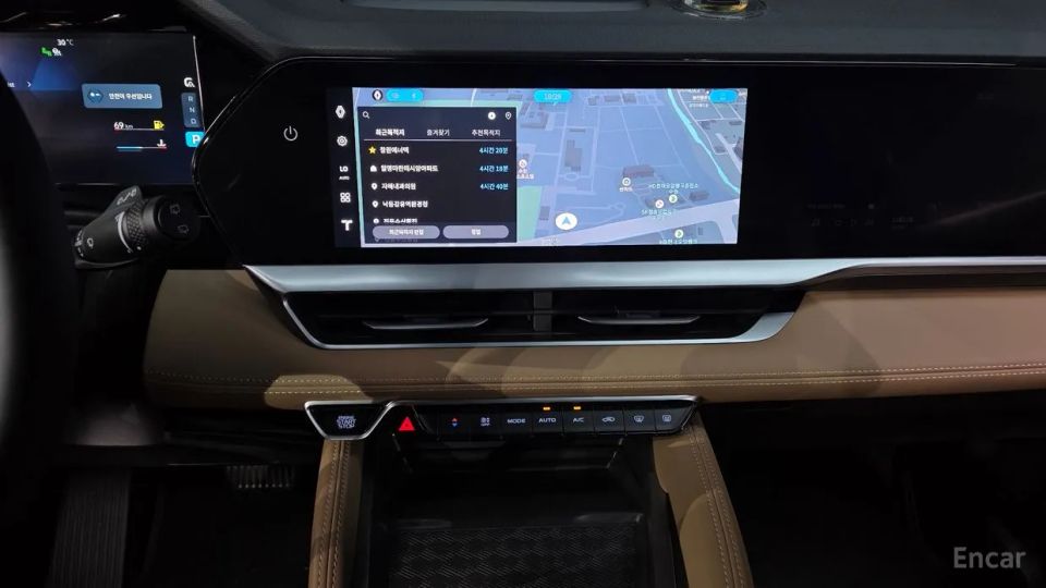 Renault-KoreaSamsung Grand Koleos