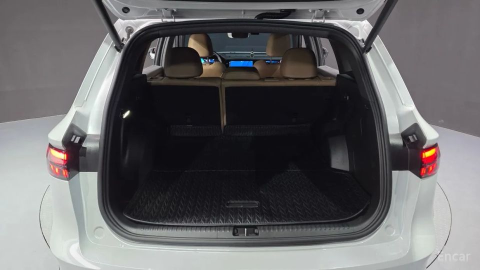 Renault-KoreaSamsung Grand Koleos