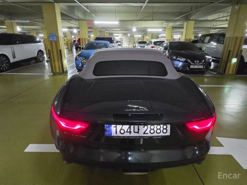 Jaguar F-TYPE
