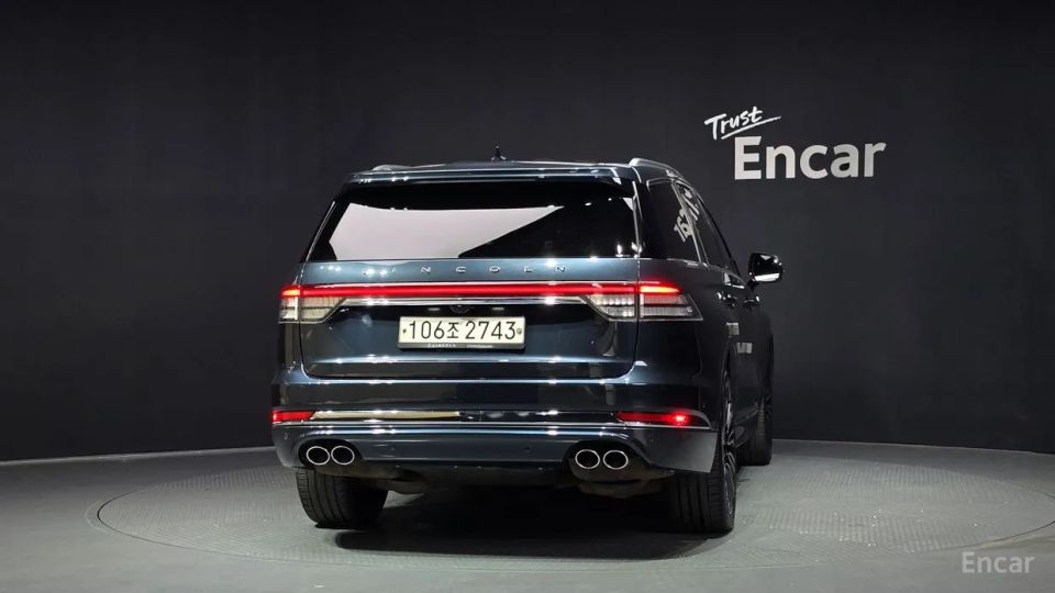 Lincoln Aviator