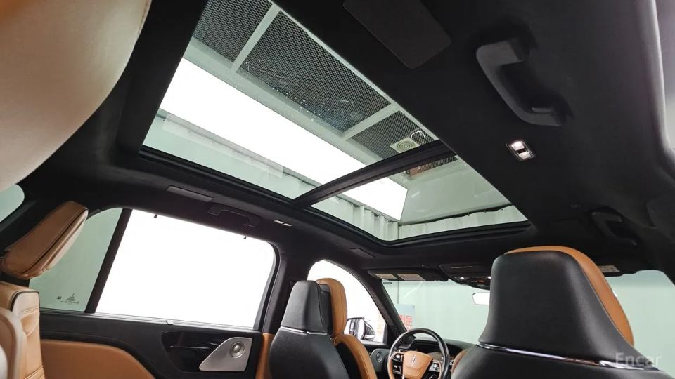 Lincoln Aviator