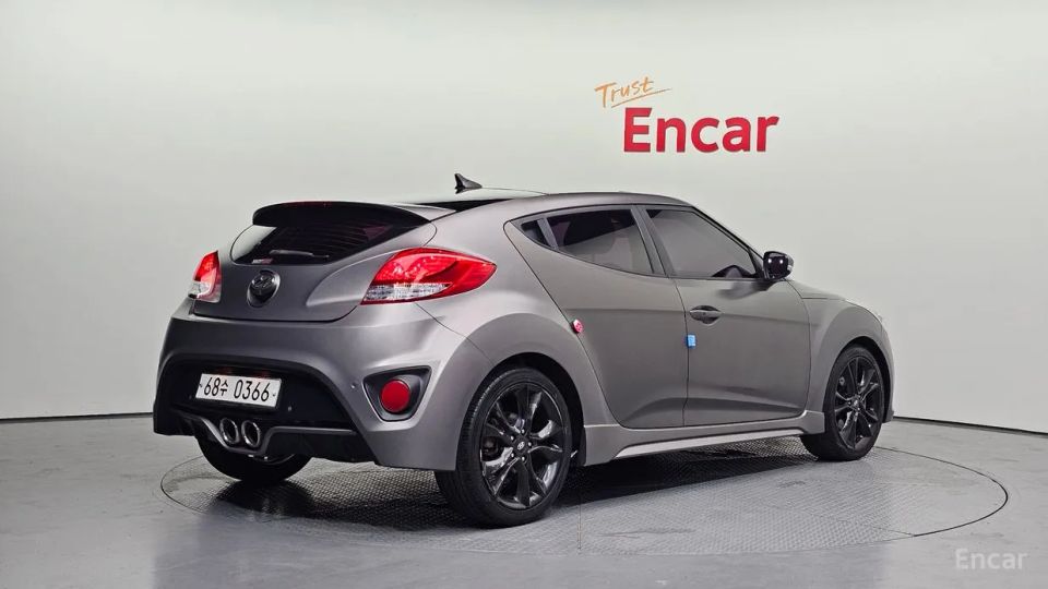 Hyundai Veloster