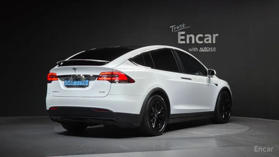 Tesla model-x