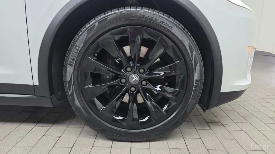 Tesla model-x