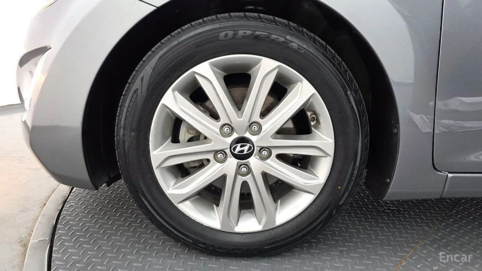 Hyundai AVANTE