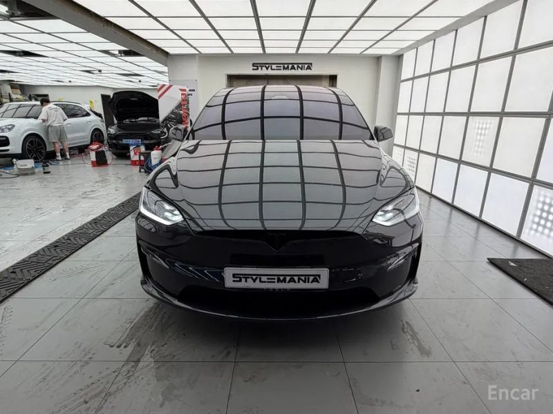 Tesla model-x