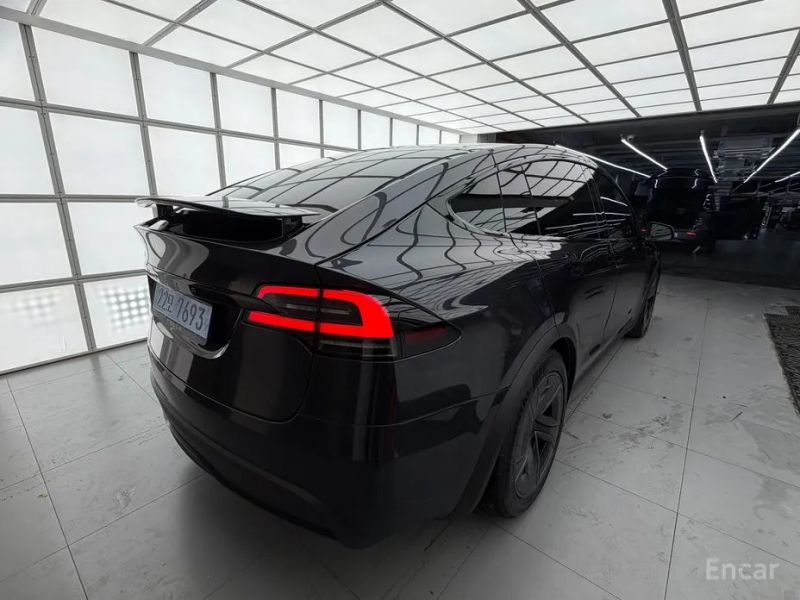 Tesla model-x