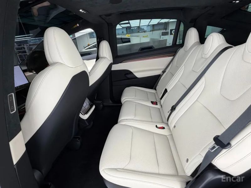 Tesla model-x