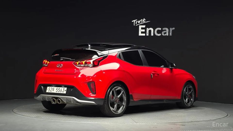 Hyundai Veloster